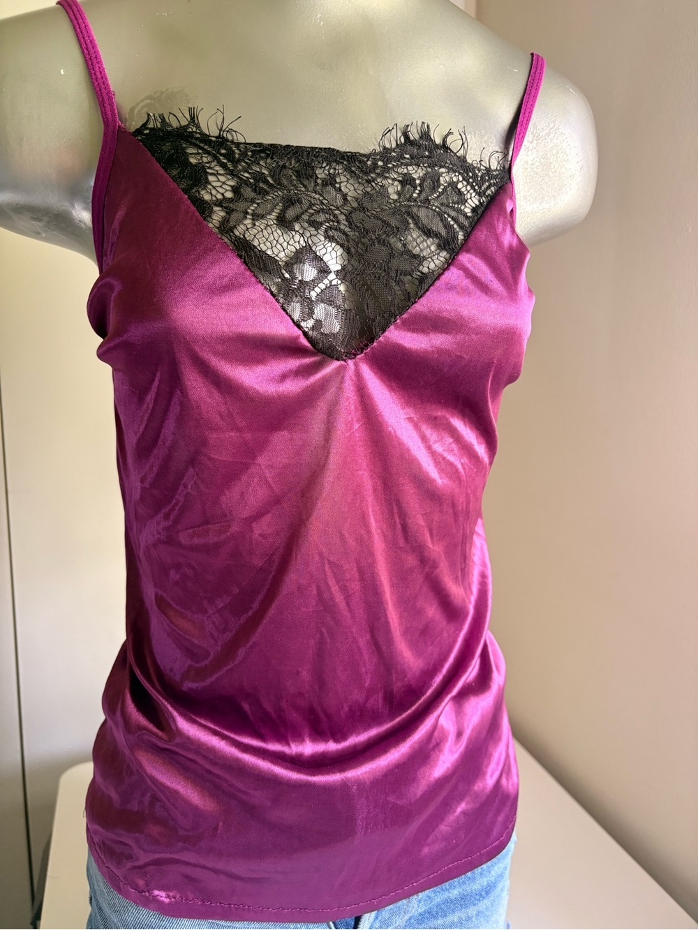 Vintage Magenta Satin Lace Trim Cami Top - Size XS to S